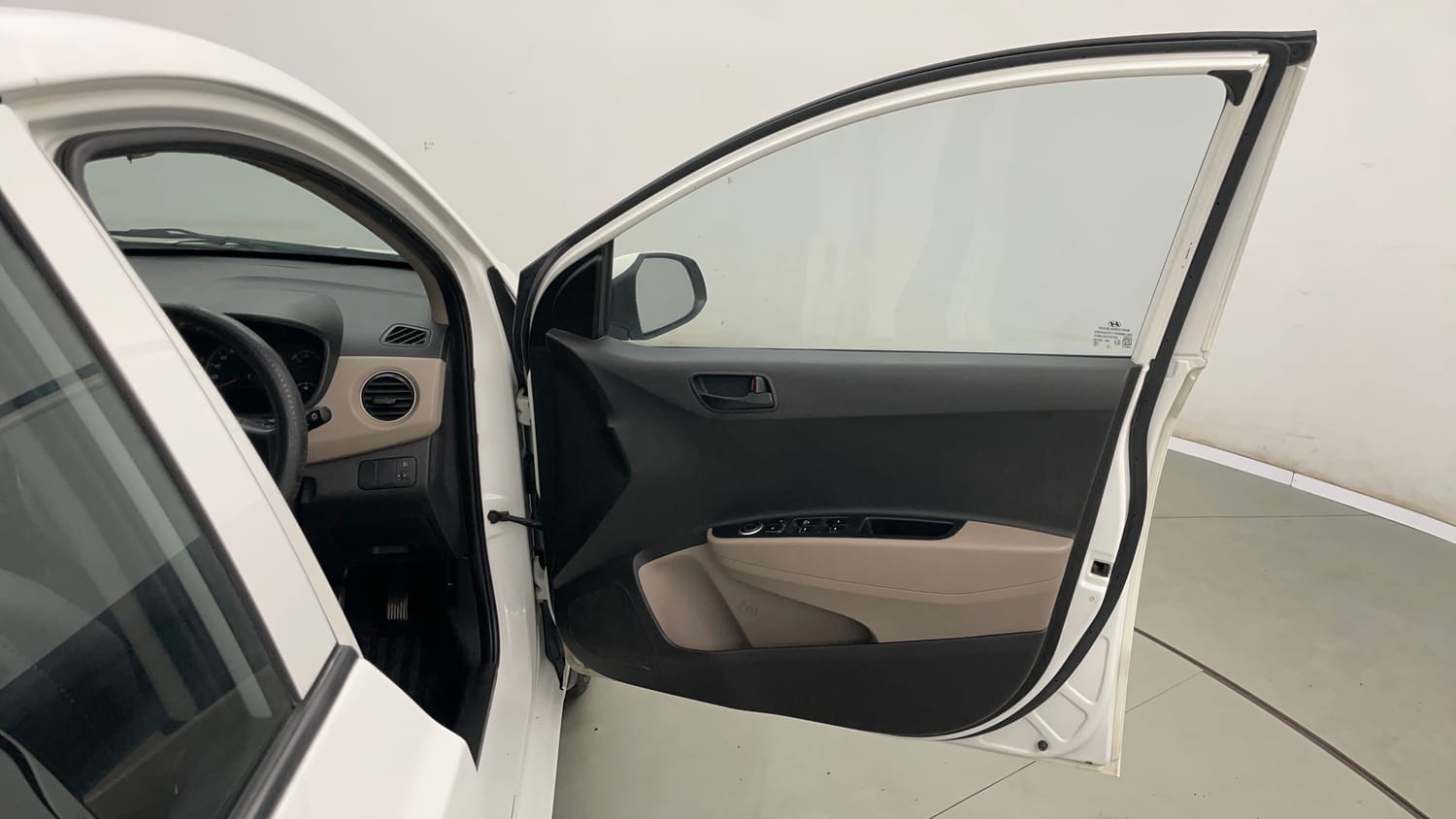 Used 2016 Hyundai Grand i10 Magna 1.2 Kappa VTVT Petrol Manual interior RIGHT FRONT DOOR OPEN VIEW