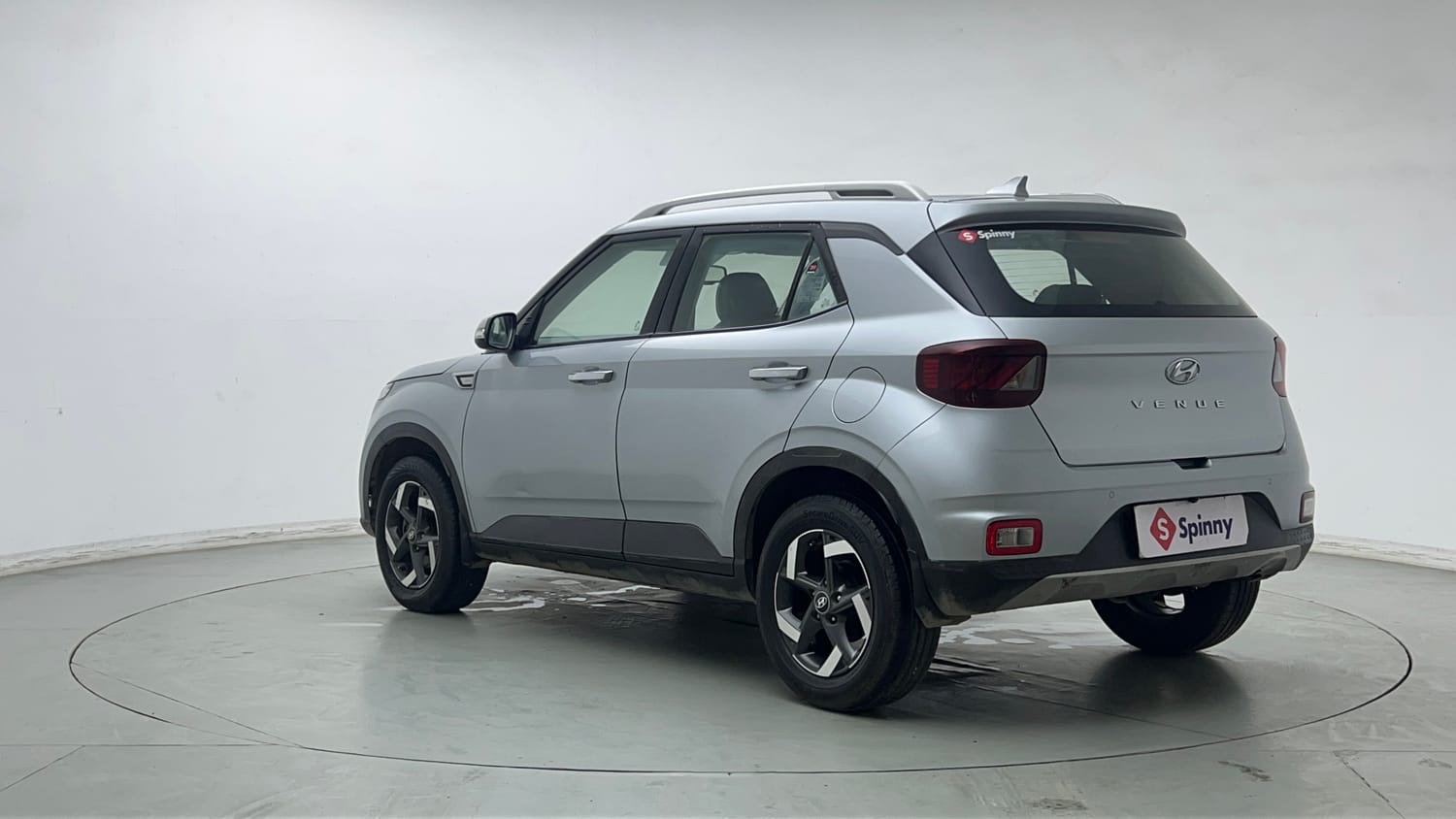 Used 2020 Hyundai Venue SX Plus 1.0 Turbo DCT Petrol Automatic exterior LEFT REAR CORNER VIEW