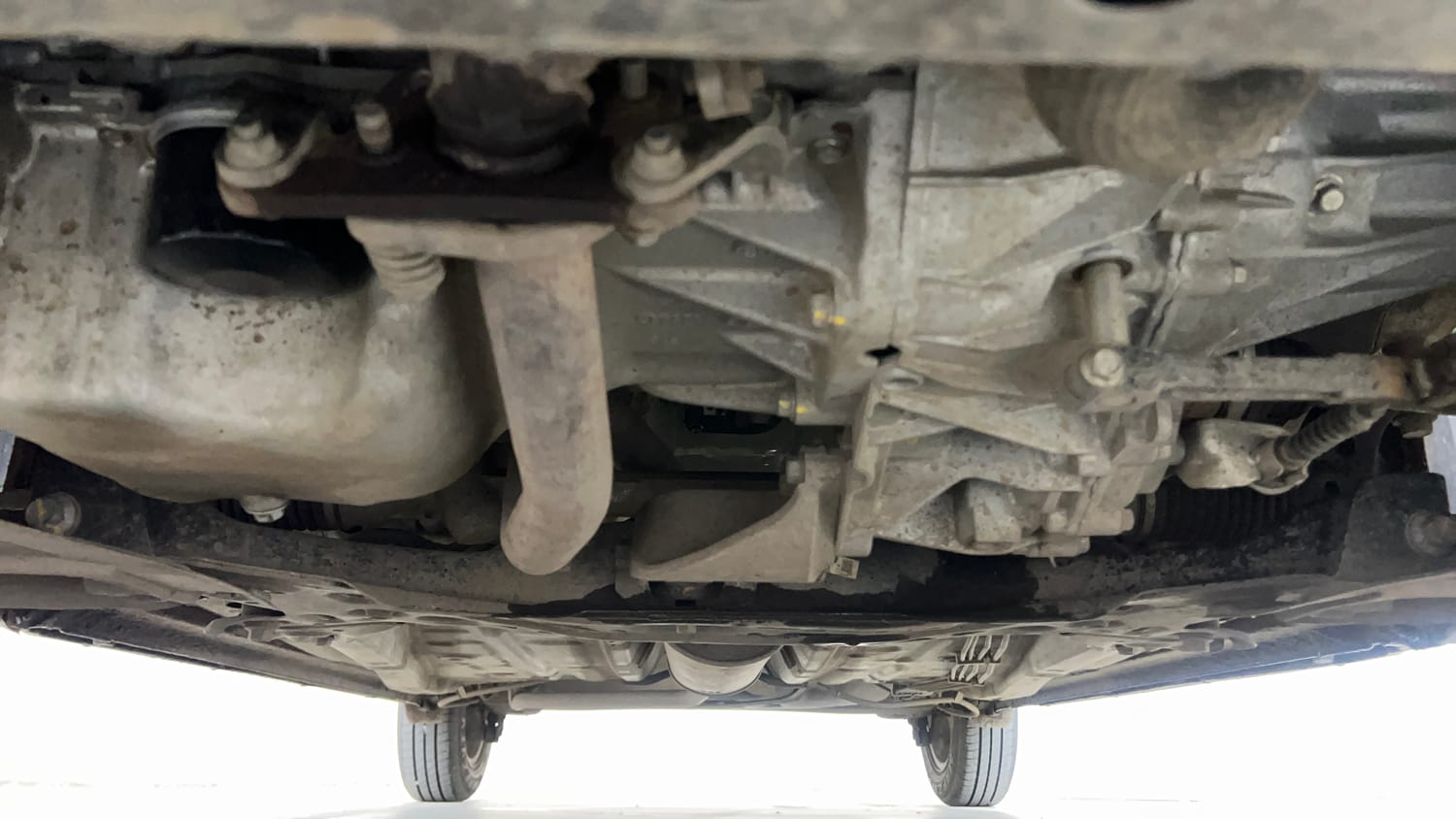 Used 2025 Maruti Suzuki Wagon R ZXI Plus 1.2 Petrol Manual extra FRONT LEFT UNDERBODY VIEW