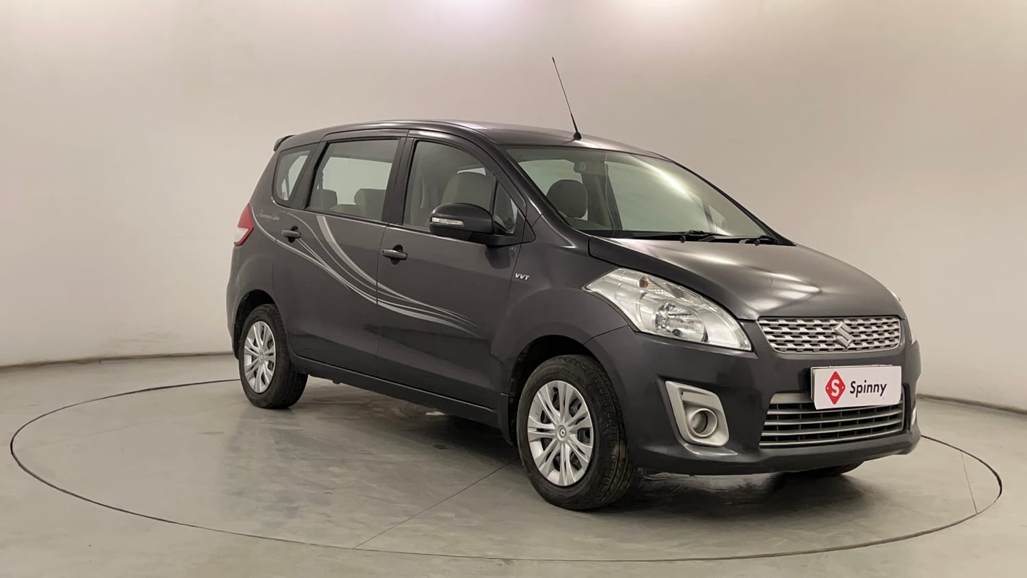 Used 2013 Maruti Suzuki Ertiga Vxi Petrol Manual exterior RIGHT FRONT CORNER VIEW