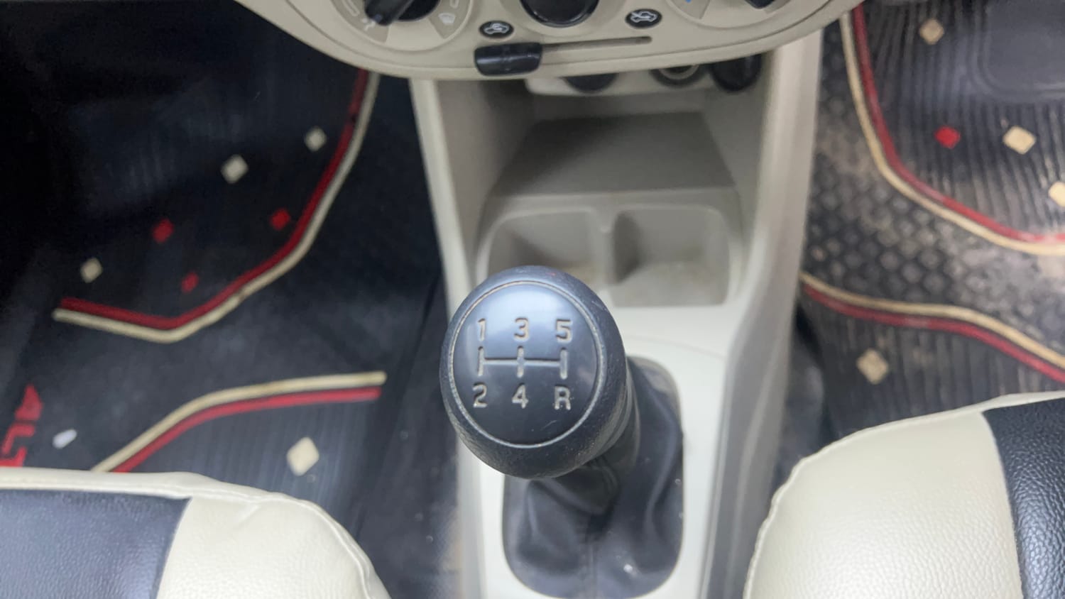 Used 2023 Maruti Suzuki Alto 800 Vxi Plus Petrol Manual interior GEAR  KNOB VIEW