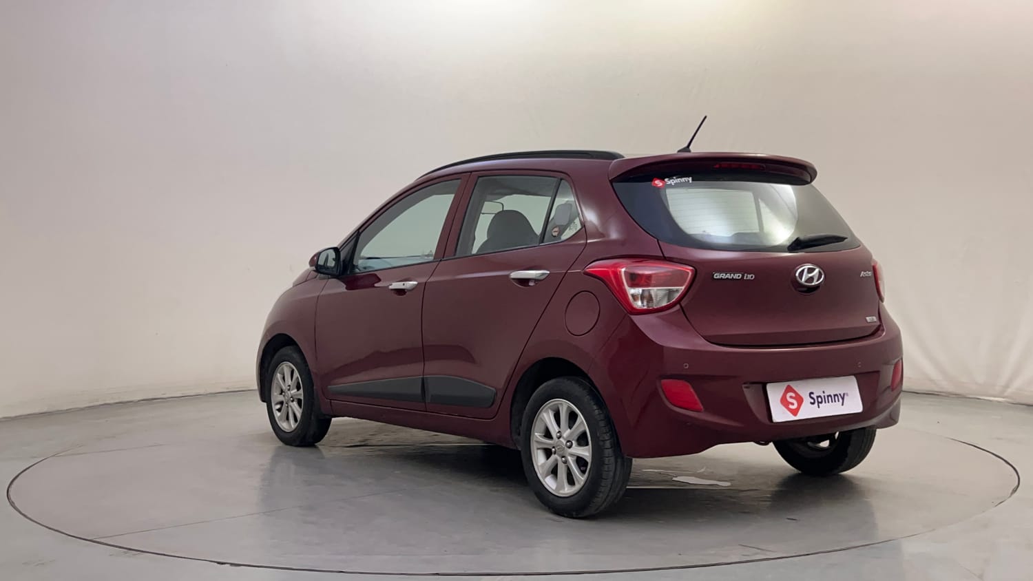 Used 2015 Hyundai Grand i10 Asta 1.2 Kappa VTVT Petrol Manual exterior LEFT REAR CORNER VIEW