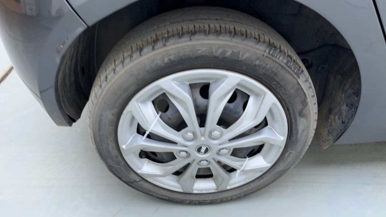 Used 2022 Tata Altroz XM Plus Petrol Petrol Manual tyres RIGHT REAR TYRE RIM VIEW