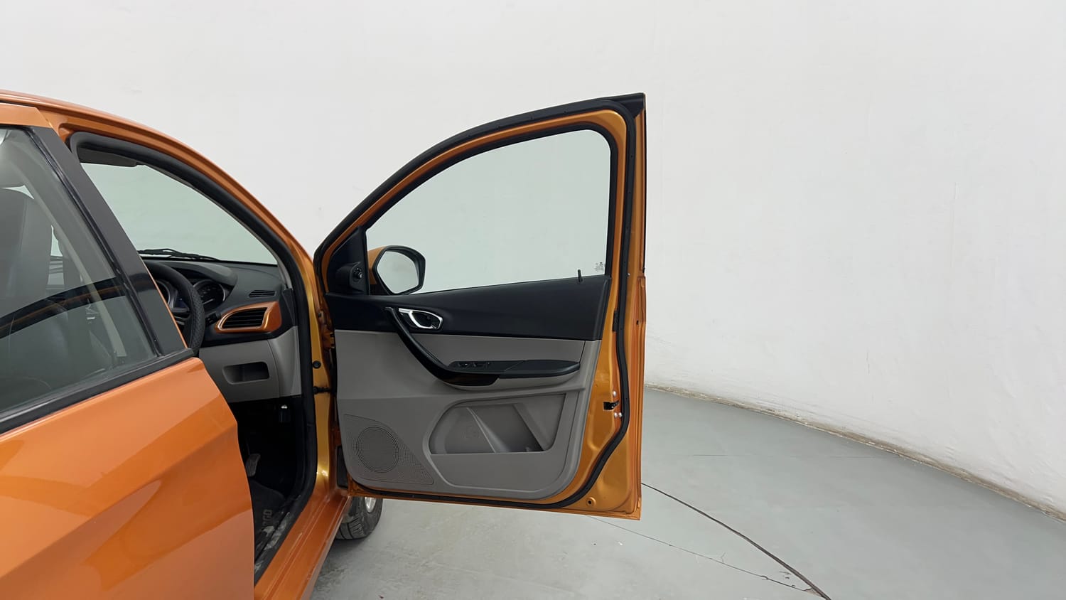 Used 2016 Tata Tiago Revotron XZ Petrol Manual interior RIGHT FRONT DOOR OPEN VIEW