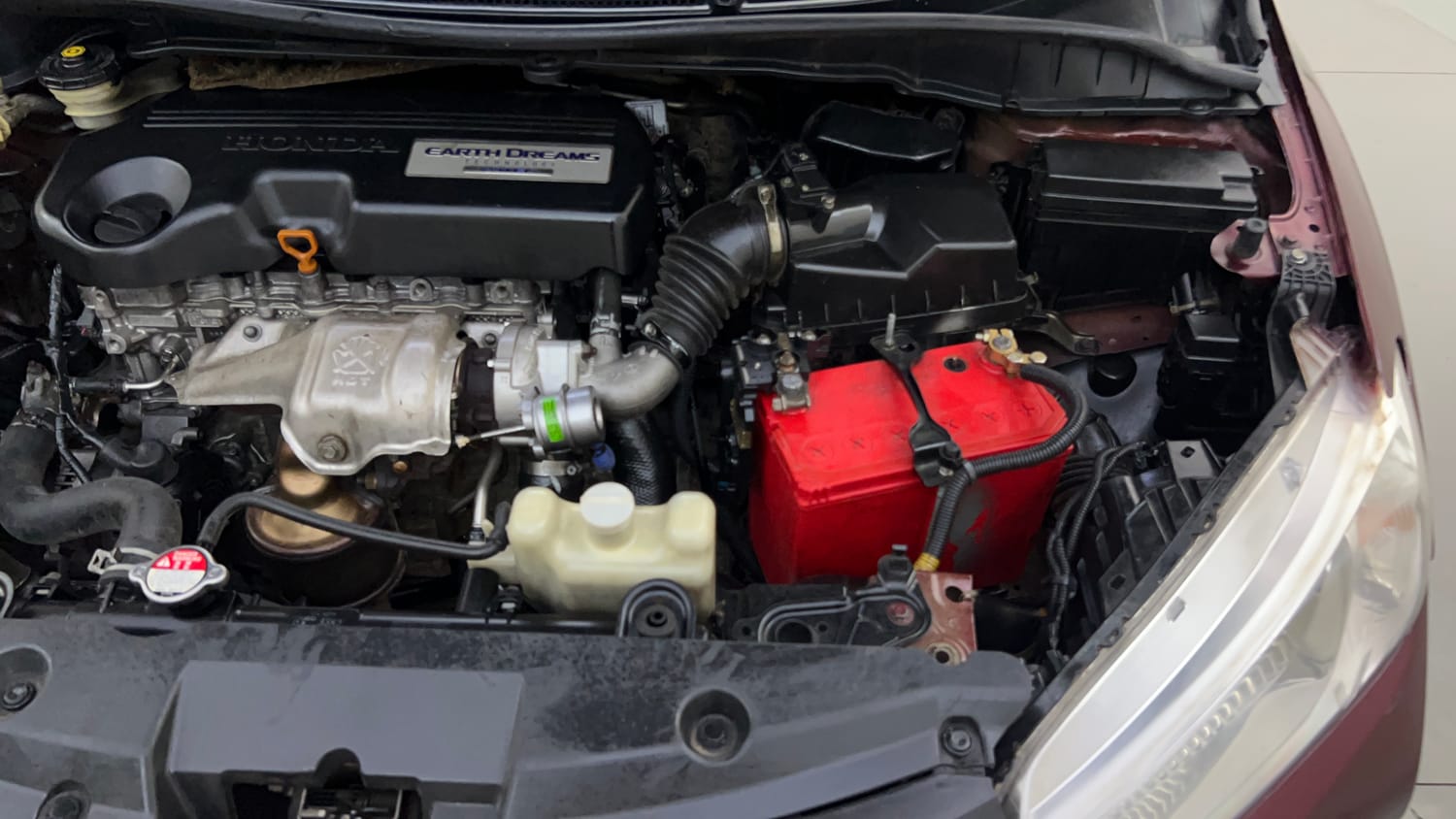 Used 2014 Honda City SV Diesel Diesel Manual engine ENGINE LEFT SIDE VIEW
