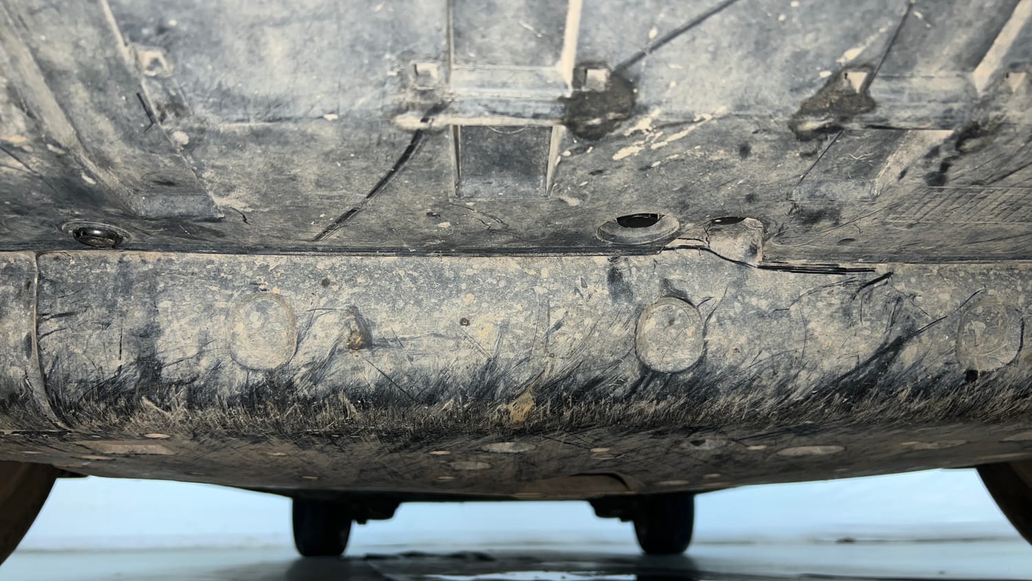 Used 2023 Honda City V Petrol MT Petrol Manual extra FRONT LEFT UNDERBODY VIEW
