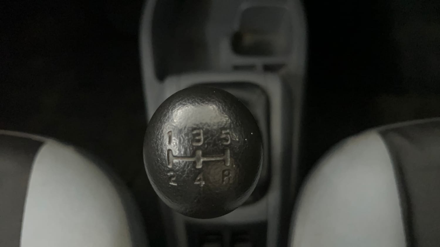 Used 2014 Maruti Suzuki Alto 800 Lxi Petrol Manual interior GEAR  KNOB VIEW