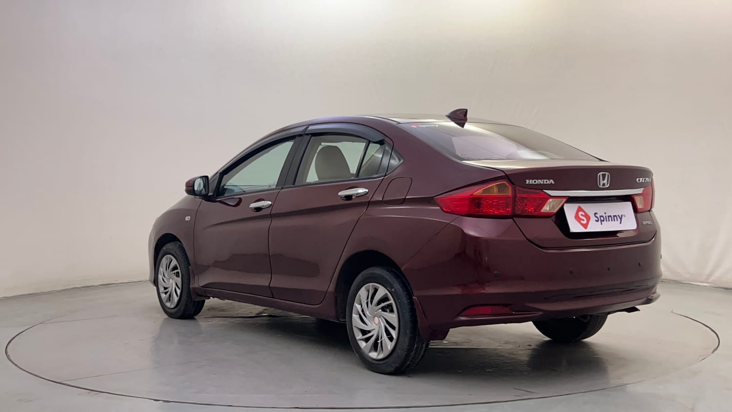 Used 2014 Honda City SV Diesel Diesel Manual exterior LEFT REAR CORNER VIEW