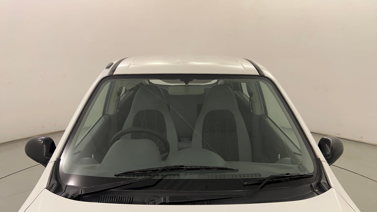 Used 2014 Maruti Suzuki Alto 800 Lxi Petrol Manual exterior FRONT WINDSHIELD VIEW