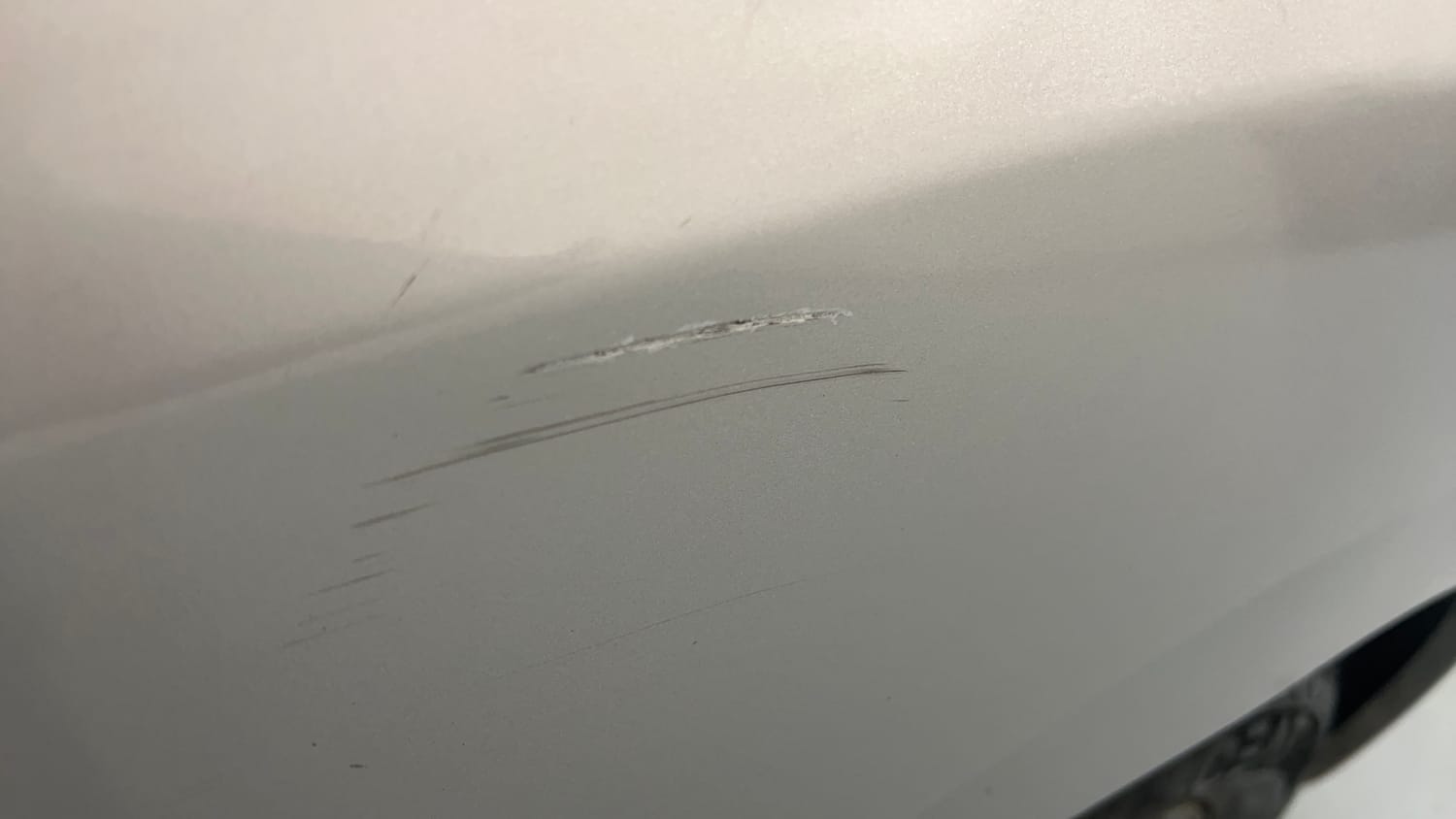 Used 2016 Hyundai Eon Era + Petrol Manual dents MINOR SCRATCH