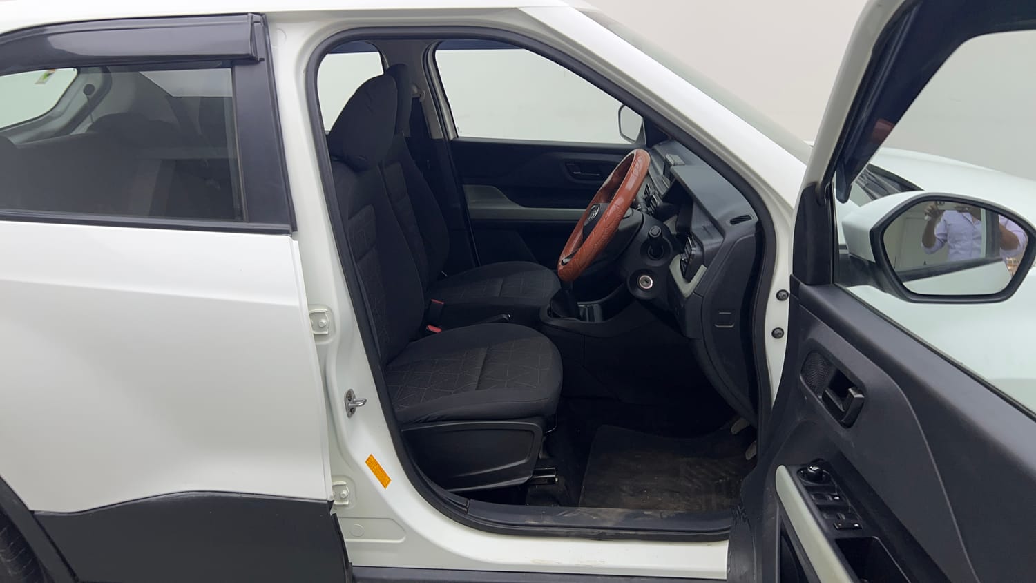 Used 2022 Tata Punch Adventure Rhythm Pack MT Petrol Manual interior RIGHT SIDE FRONT DOOR CABIN VIEW