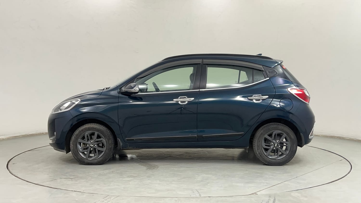 Used 2020 Hyundai Grand i10 Nios Sportz 1.2 Kappa VTVT CNG Cng Manual exterior LEFT SIDE VIEW