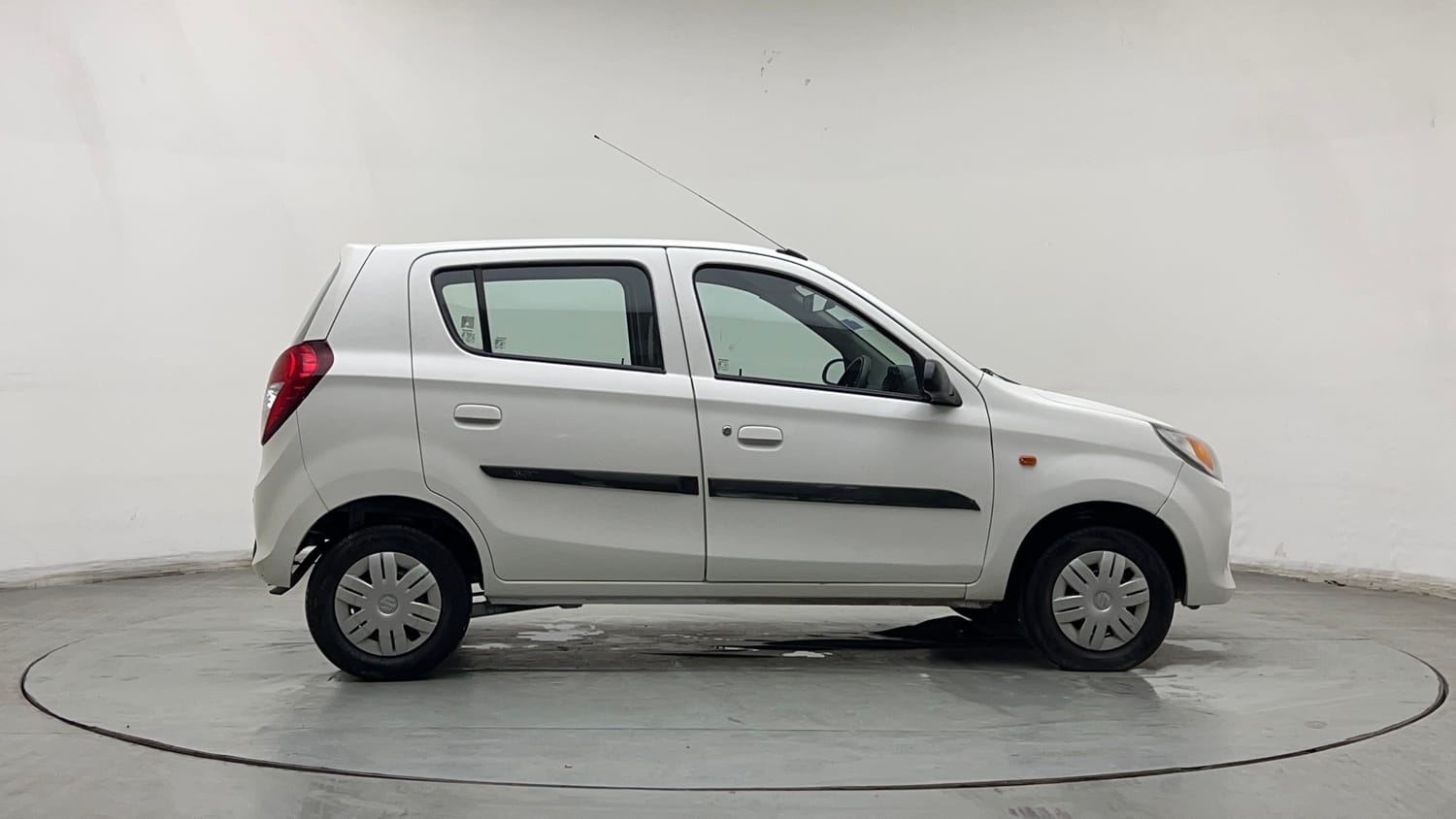 Used 2017 Maruti Suzuki Alto 800 VXi Petrol Manual exterior RIGHT SIDE VIEW