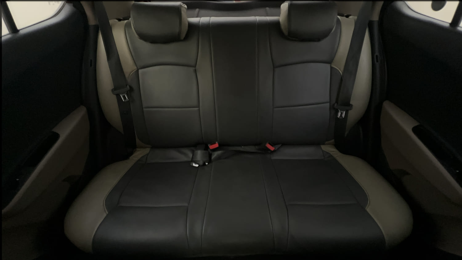 Used 2015 Hyundai Grand i10 Asta 1.2 Kappa VTVT Petrol Manual interior REAR SEAT CONDITION VIEW