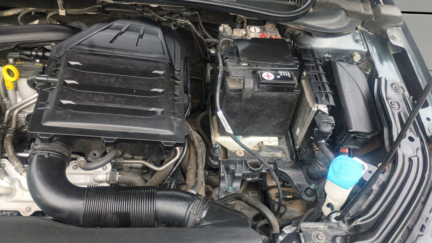 Used 2023 Skoda Slavia Ambition 1.0L TSI MT Petrol Manual engine ENGINE LEFT SIDE VIEW