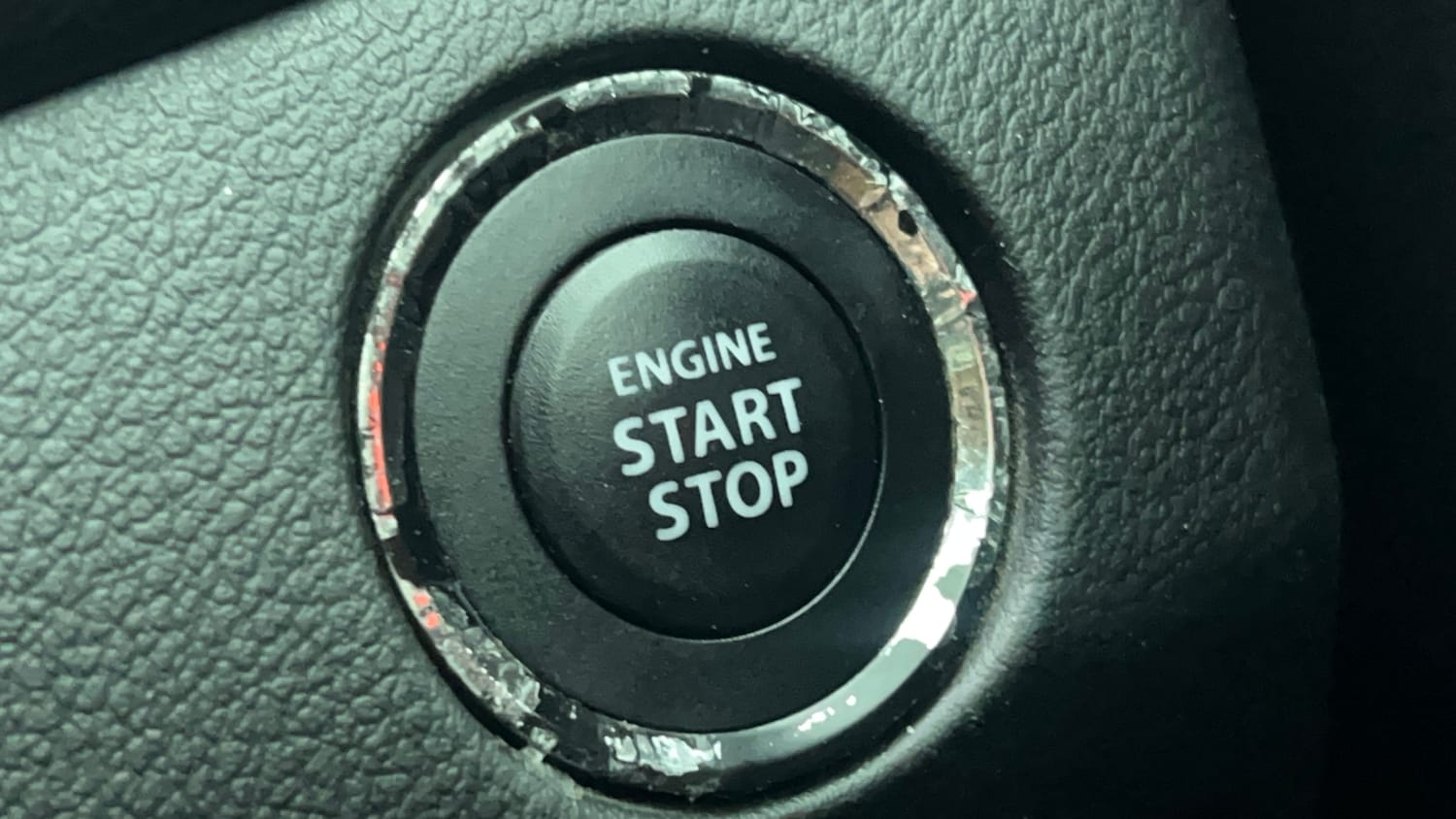 Used 2015 Maruti Suzuki Baleno Zeta 1.2 Petrol Manual top_features Keyless start