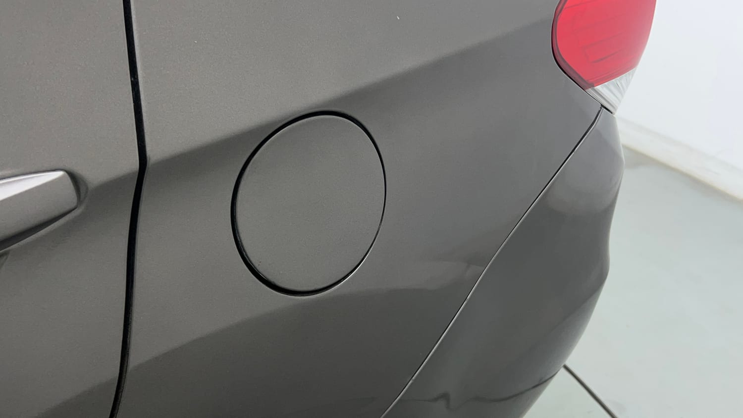 Used 2013 Honda Amaze 1.2 VX AT i-VTEC Petrol Automatic dents MINOR DENT
