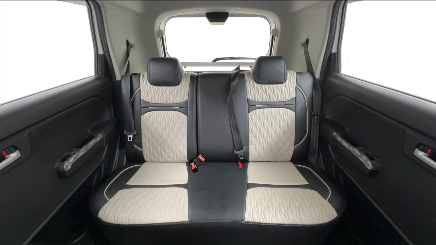 Used 2025 Maruti Suzuki Wagon R ZXI Plus 1.2 Petrol Manual interior REAR SEAT CONDITION VIEW