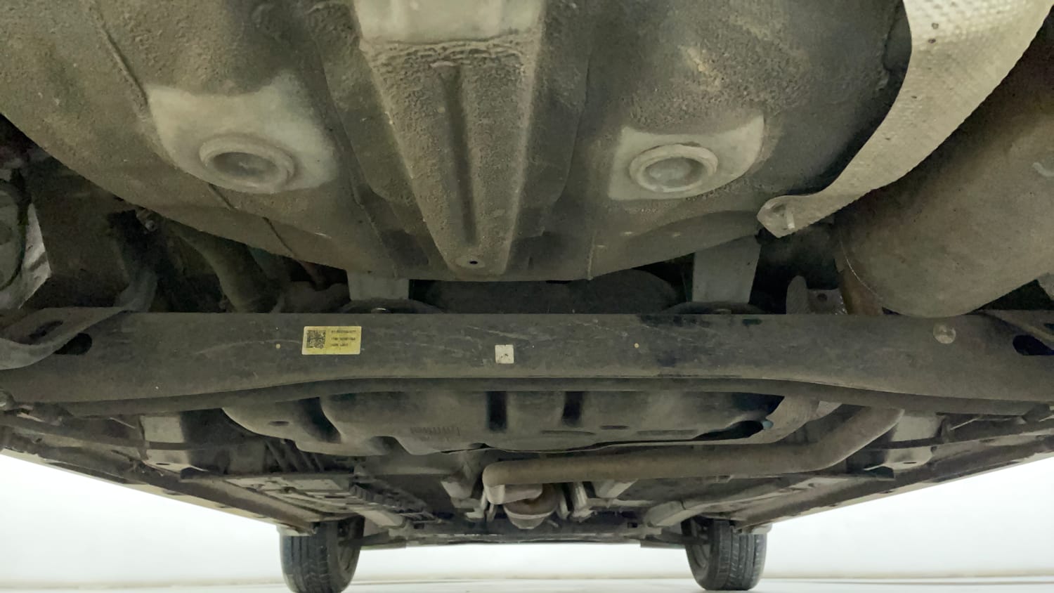 Used 2024 Hyundai i20 Sportz (O) 1.2 IVT Petrol Automatic extra REAR UNDERBODY VIEW (TAKEN FROM REAR)