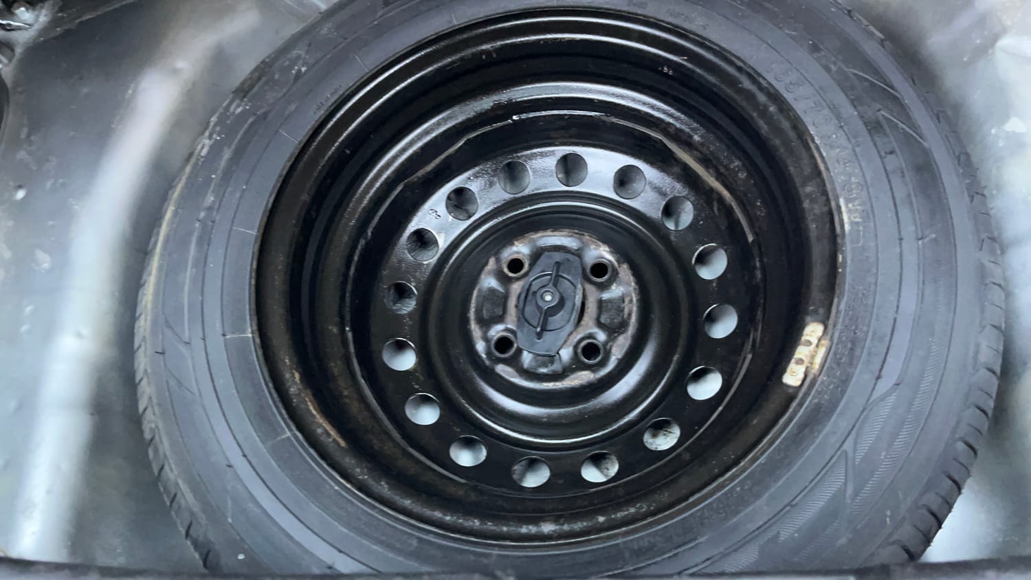 Used 2018 Maruti Suzuki Celerio X Zxi (Opt) Petrol Manual tyres SPARE TYRE VIEW