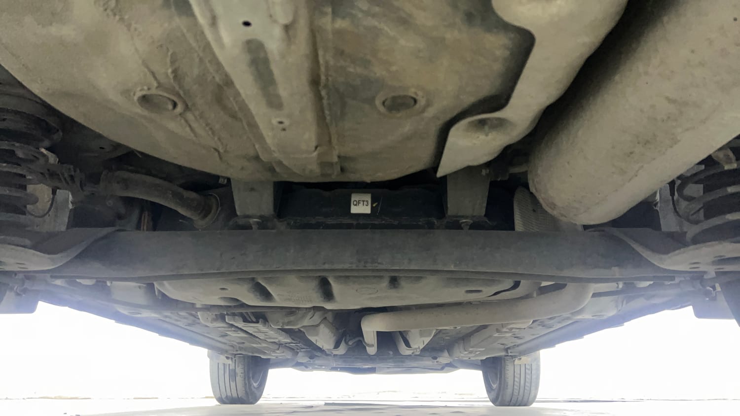 Used 2020 Hyundai Venue SX 1.4 CRDi Diesel Manual extra REAR UNDERBODY VIEW (TAKEN FROM REAR)