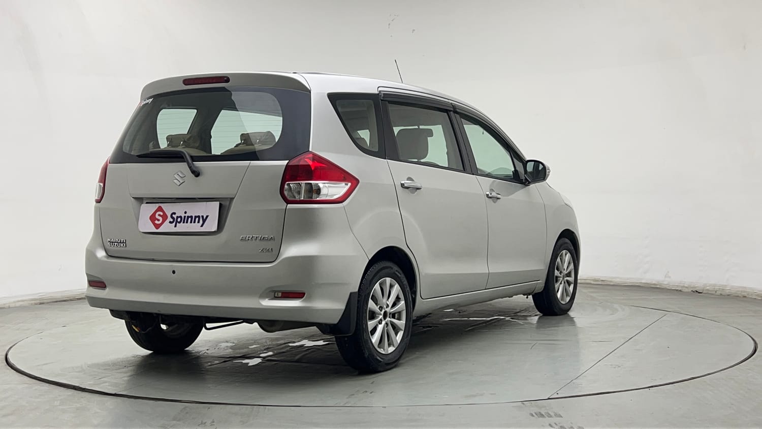 Used 2014 Maruti Suzuki Ertiga ZXi Petrol Manual exterior RIGHT REAR CORNER VIEW