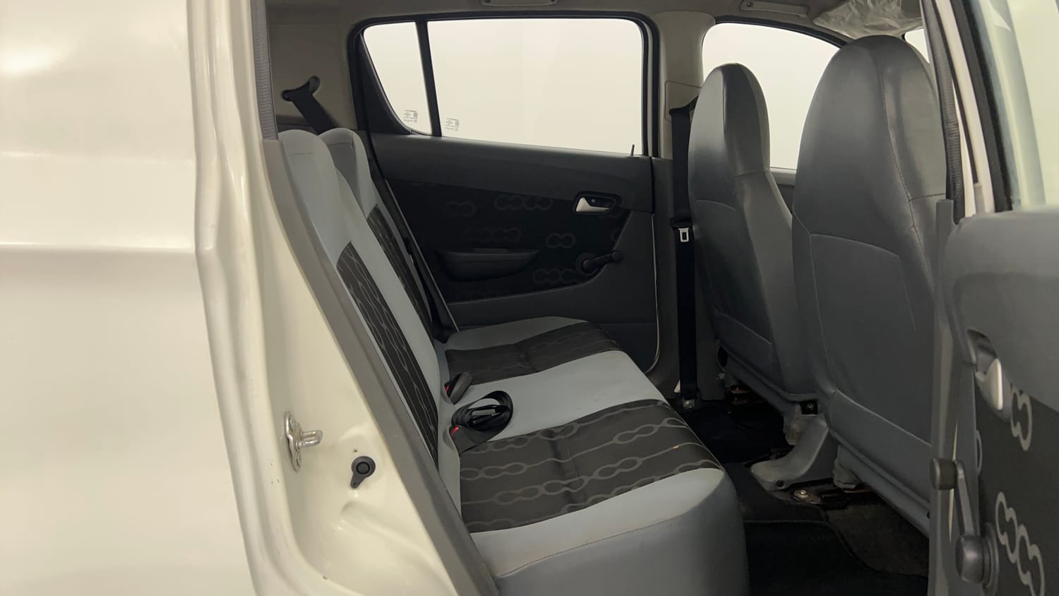 Used 2014 Maruti Suzuki Alto 800 Lxi Petrol Manual interior RIGHT SIDE REAR DOOR CABIN VIEW