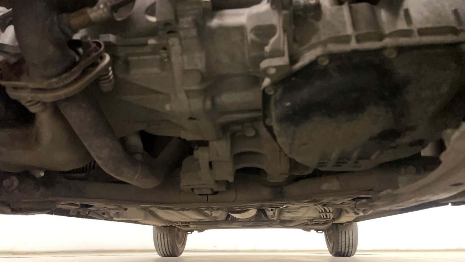 Used 2018 Maruti Suzuki Baleno Alpha 1.2 AT Petrol Automatic extra FRONT LEFT UNDERBODY VIEW