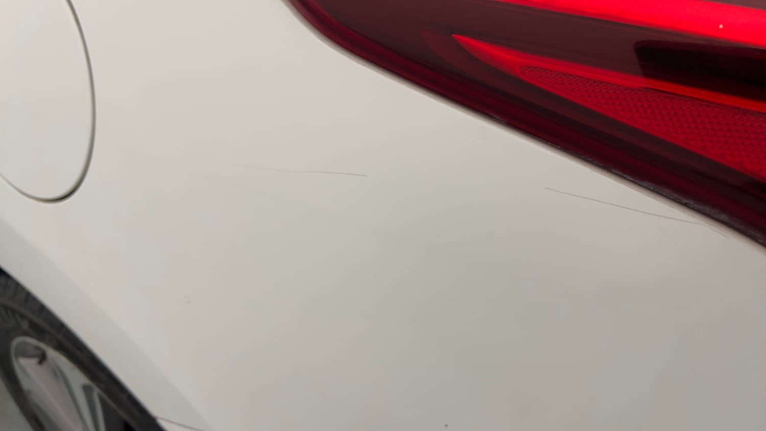 Used 2019 Hyundai Verna SX (O) 1.6 CRDi Diesel Manual dents MINOR SCRATCH