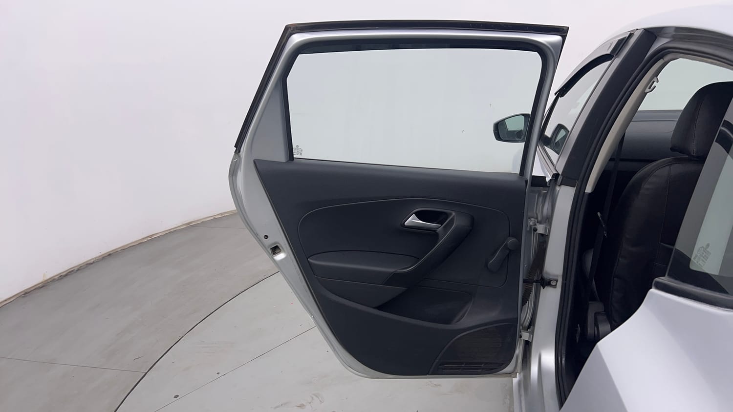 Used 2017 Volkswagen Ameo Trendline 1.2L (P) Petrol Manual interior LEFT REAR DOOR OPEN VIEW