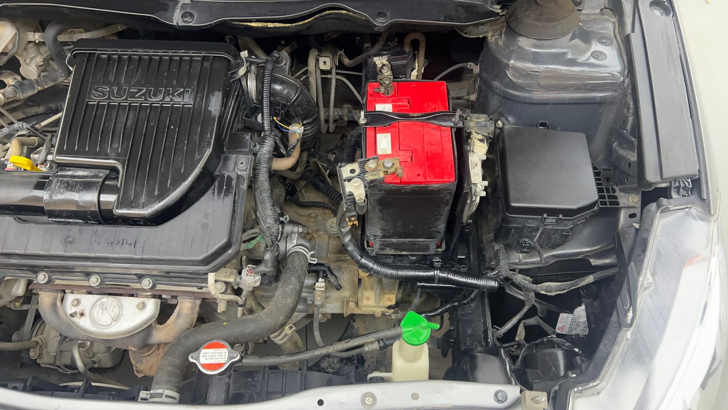 Used 2018 Maruti Suzuki Ciaz Sigma 1.4 MT Petrol Manual engine ENGINE LEFT SIDE VIEW