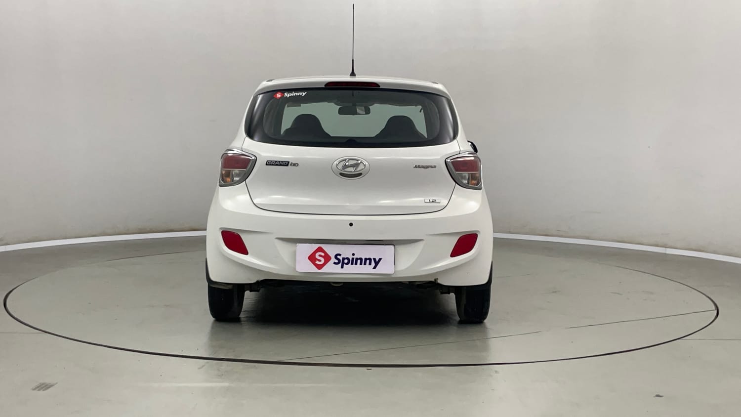 Used 2016 Hyundai Grand i10 Magna 1.2 Kappa VTVT Petrol Manual exterior BACK VIEW