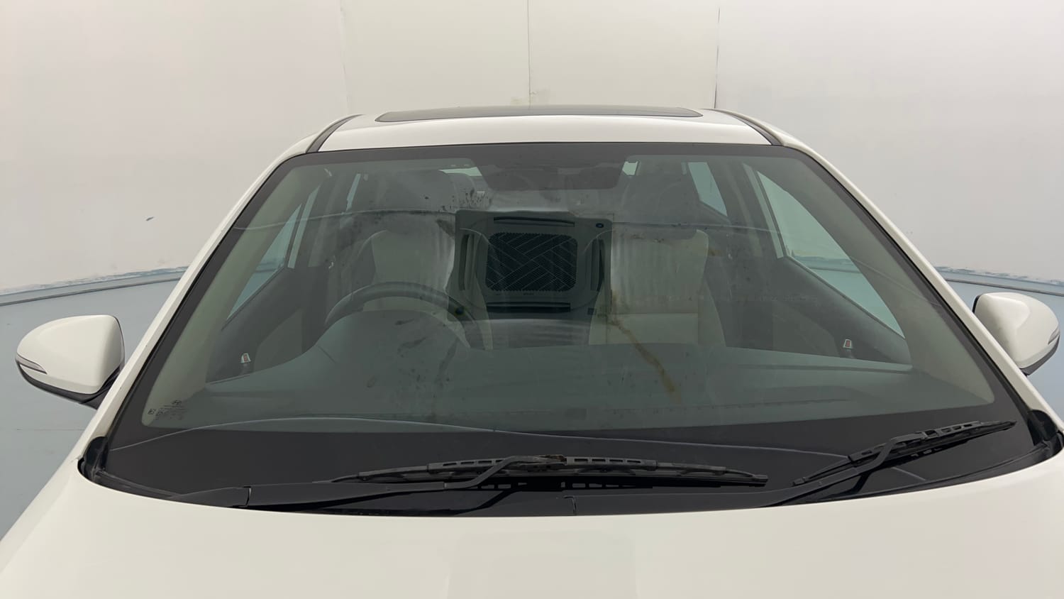Used 2019 Hyundai Verna SX (O) 1.6 CRDi Diesel Manual exterior FRONT WINDSHIELD VIEW