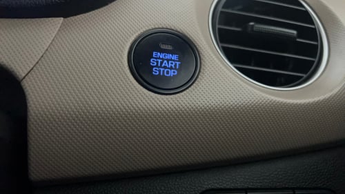 Used 2017 Hyundai Grand i10 Asta 1.2 Kappa VTVT Petrol Manual top_features Keyless start