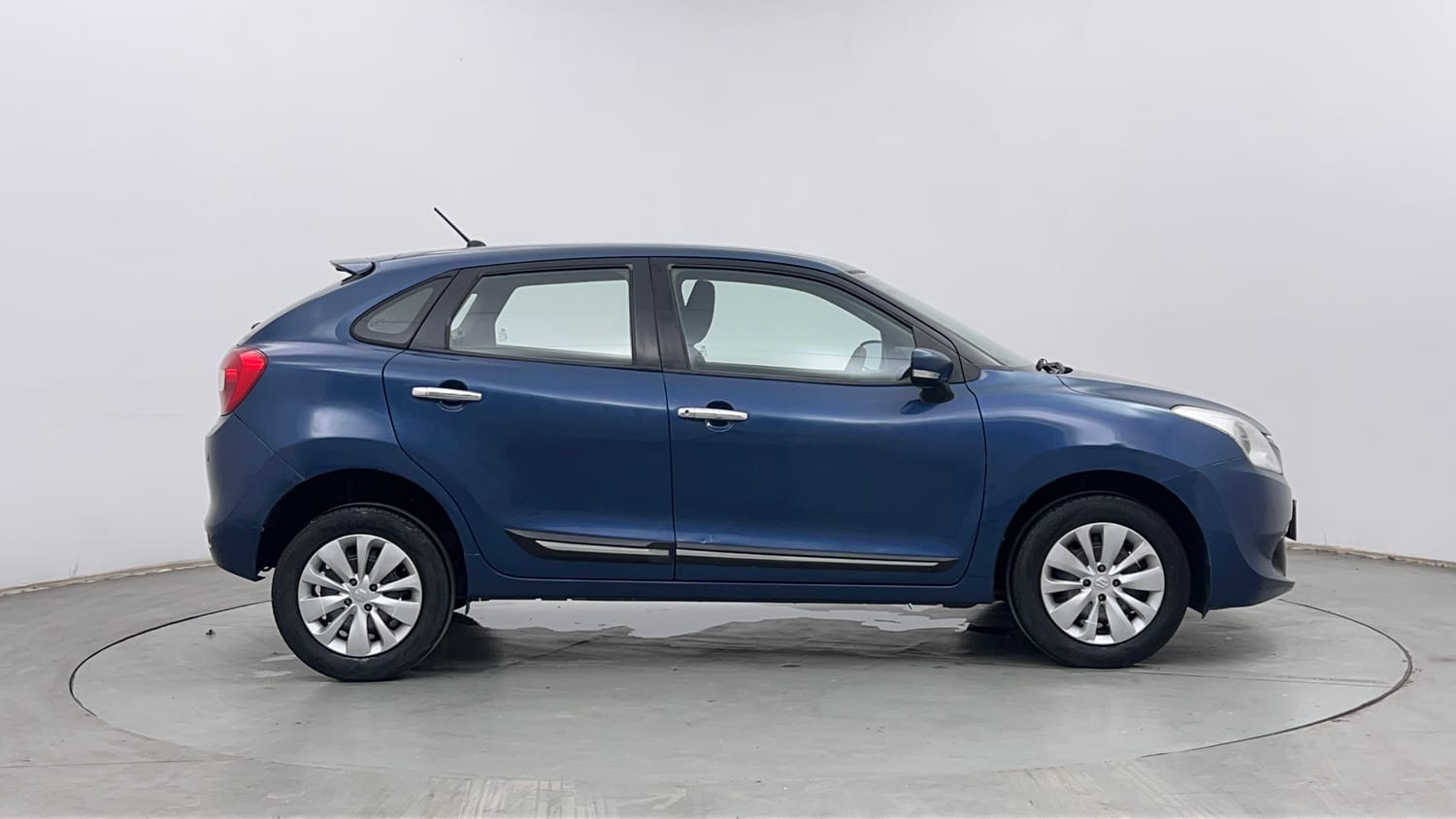 Used 2017 Maruti Suzuki Baleno Delta 1.2 Petrol Manual exterior RIGHT SIDE VIEW