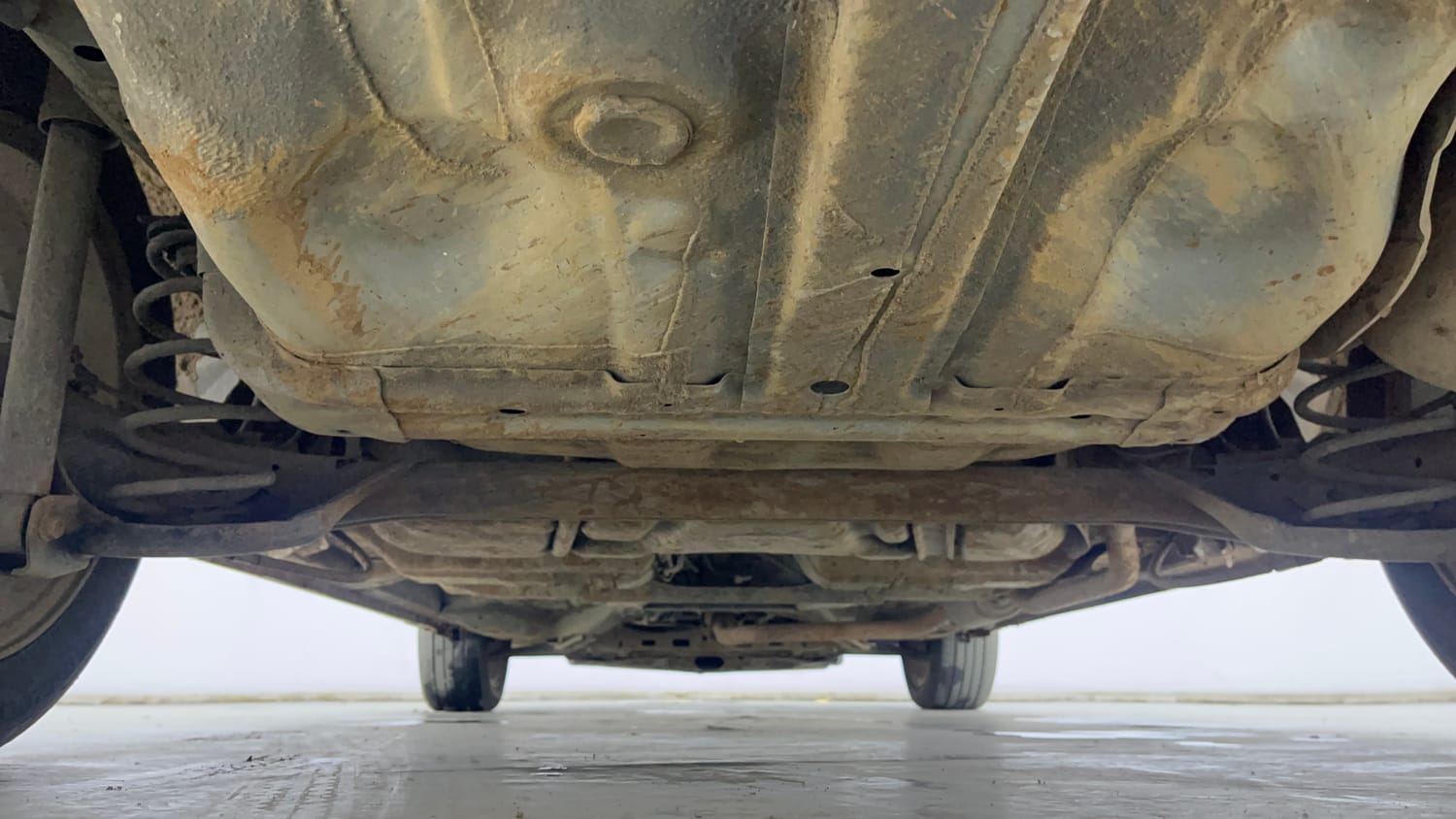 Used 2022 Honda City ZX CVT Petrol Petrol Automatic extra REAR UNDERBODY VIEW (TAKEN FROM REAR)