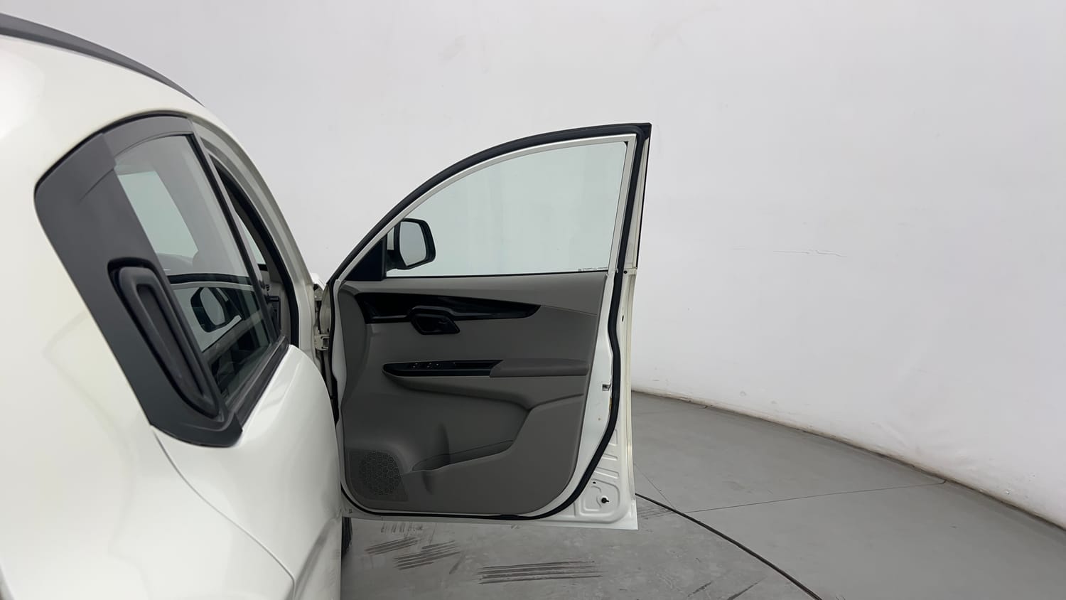 Used 2017 Mahindra KUV100 K6 6 STR Petrol Manual interior RIGHT FRONT DOOR OPEN VIEW