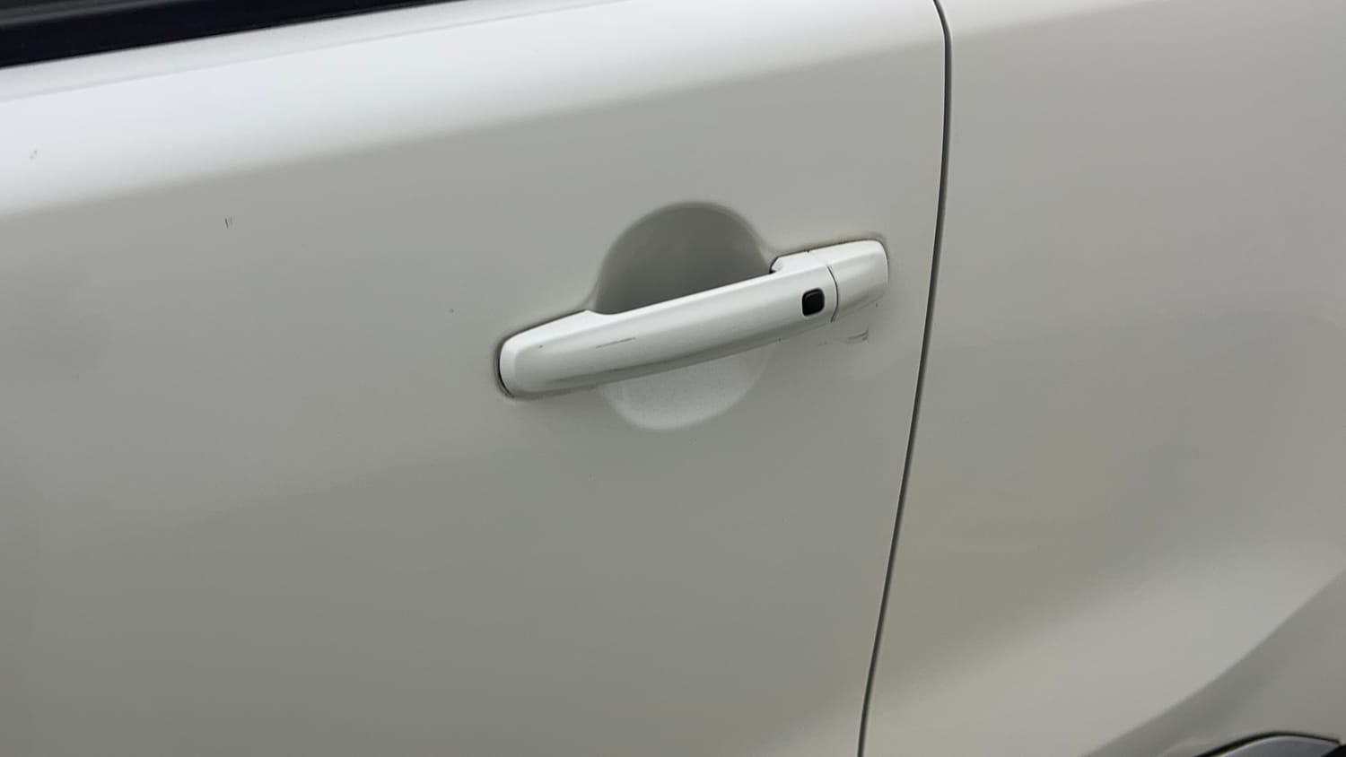 Used 2023 Maruti Suzuki Grand Vitara Sigma Smart Hybrid Petrol Manual dents MINOR DENT