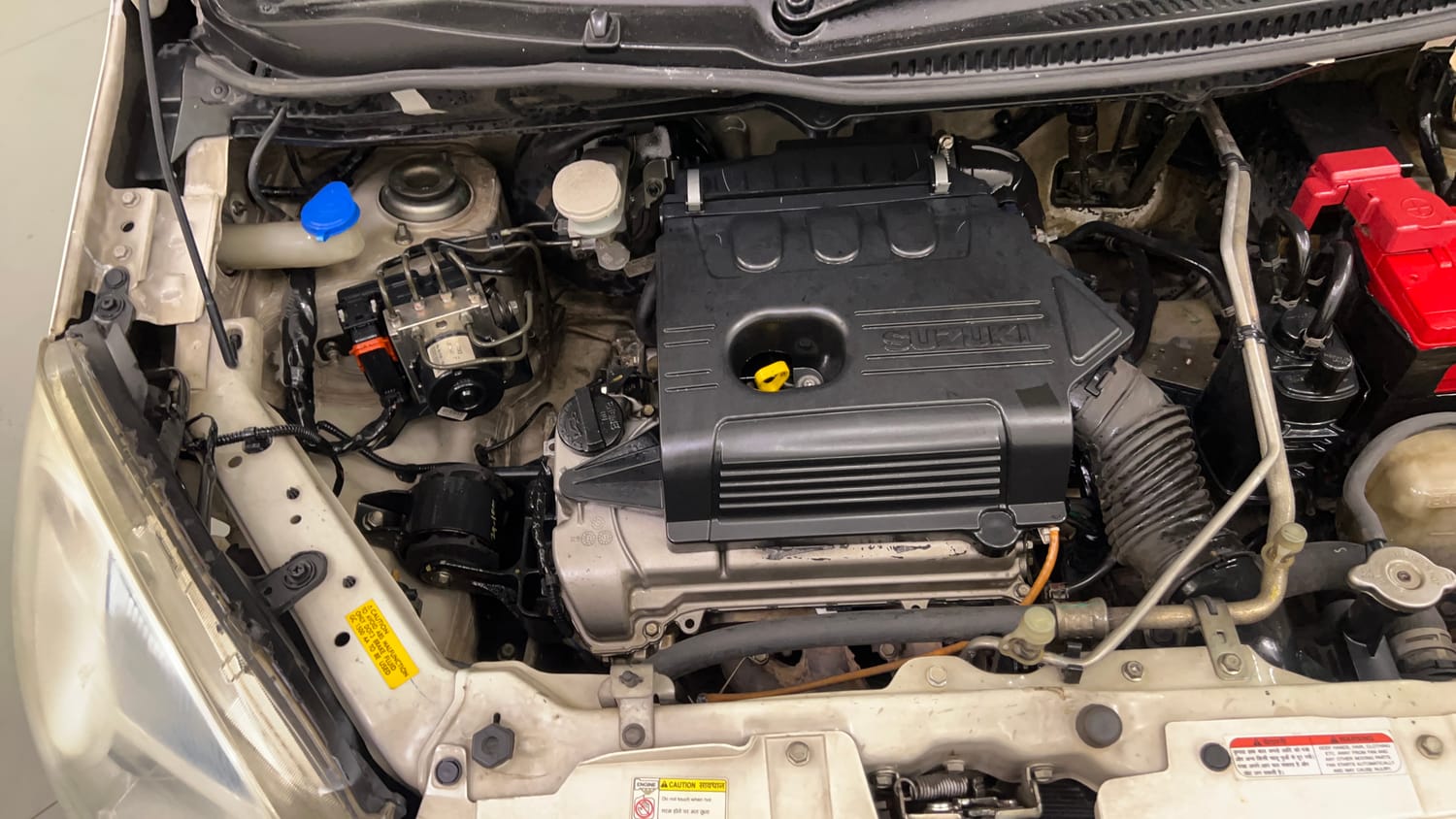 Used 2016 Maruti Suzuki Wagon R 1.0 VXI AMT Petrol Automatic engine ENGINE RIGHT SIDE VIEW