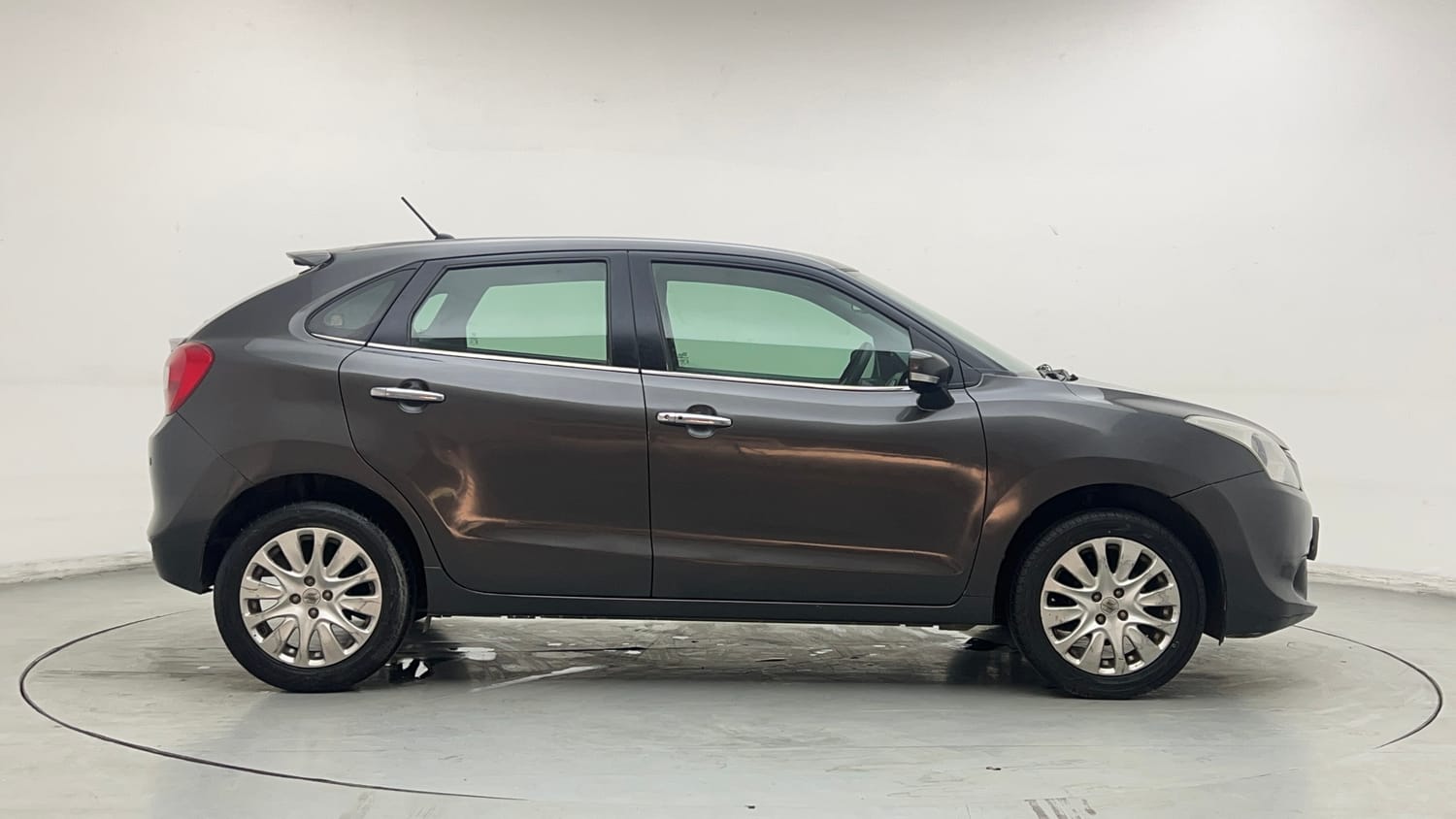 Used 2015 Maruti Suzuki Baleno Zeta 1.2 Petrol Manual exterior RIGHT SIDE VIEW