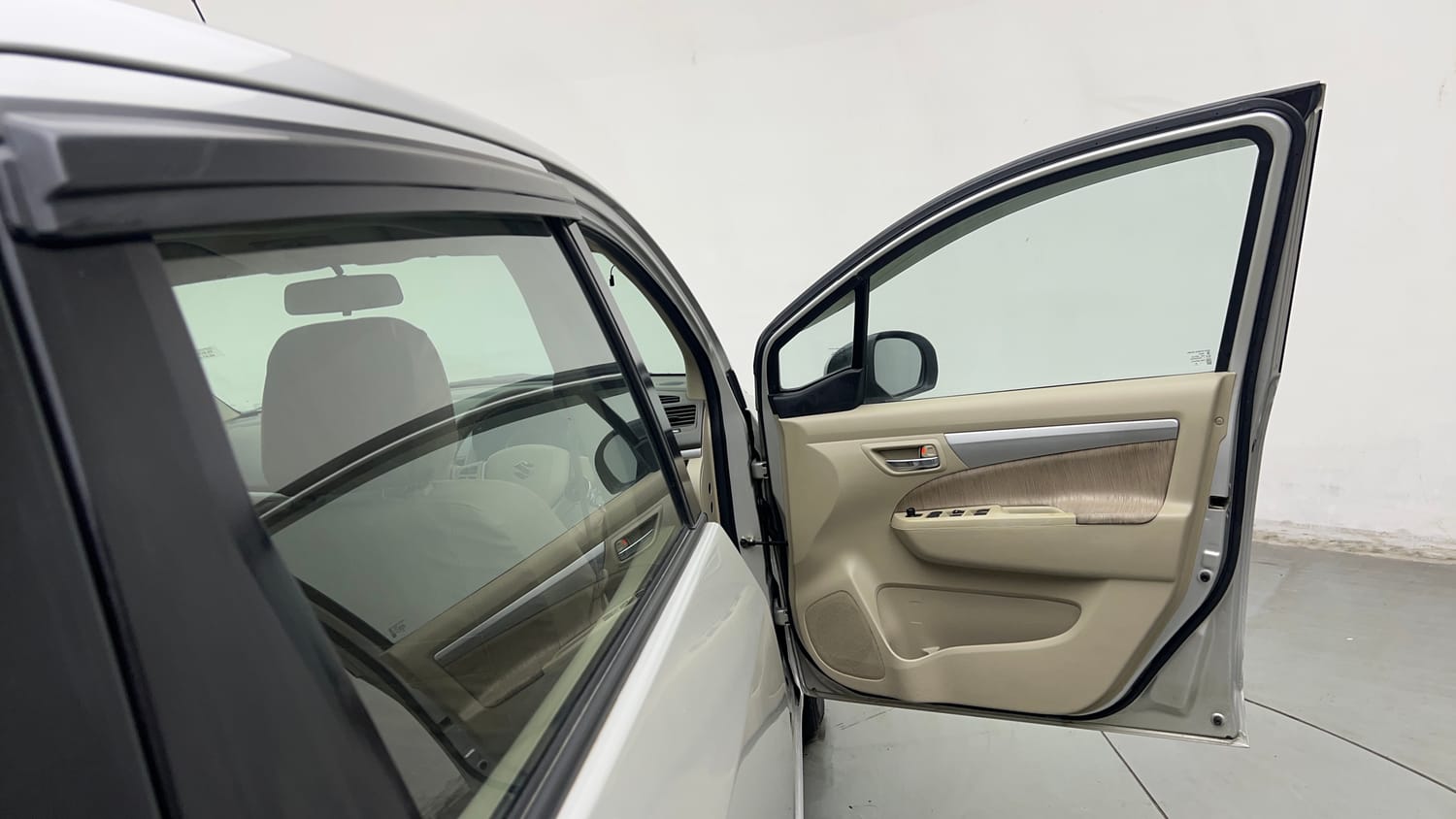 Used 2014 Maruti Suzuki Ertiga ZXi Petrol Manual interior RIGHT FRONT DOOR OPEN VIEW