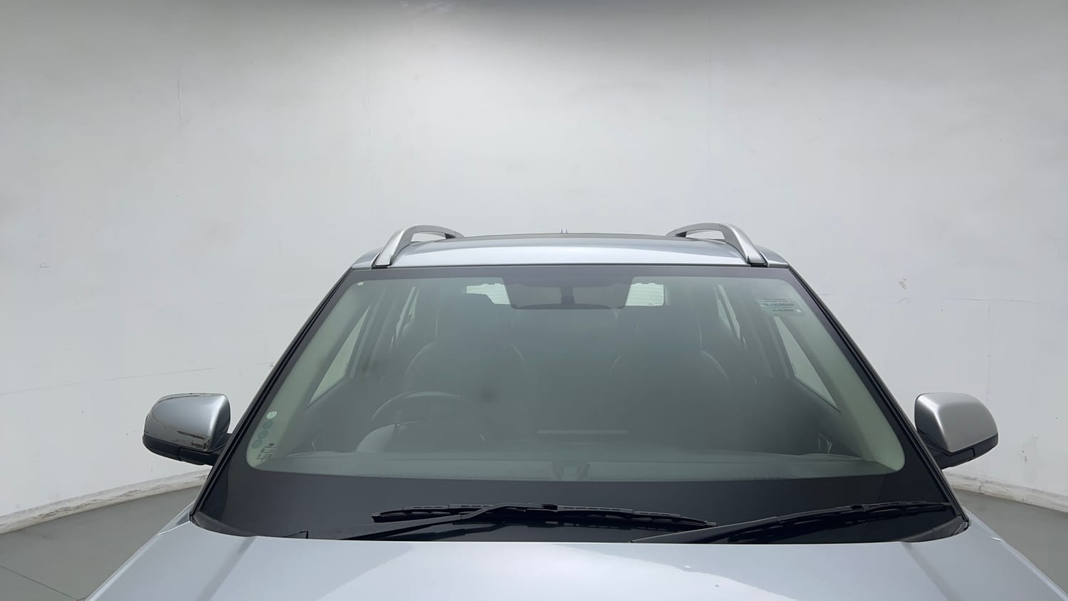 Used 2020 Hyundai Venue SX Plus 1.0 Turbo DCT Petrol Automatic exterior FRONT WINDSHIELD VIEW
