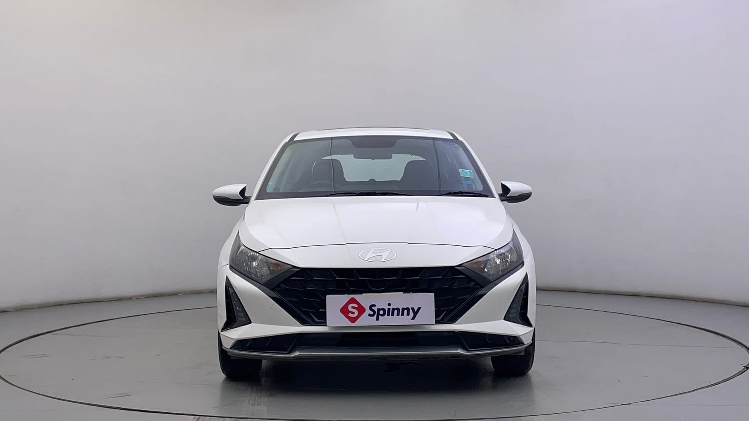 Used 2024 Hyundai i20 Sportz (O) 1.2 IVT Petrol Automatic exterior FRONT VIEW