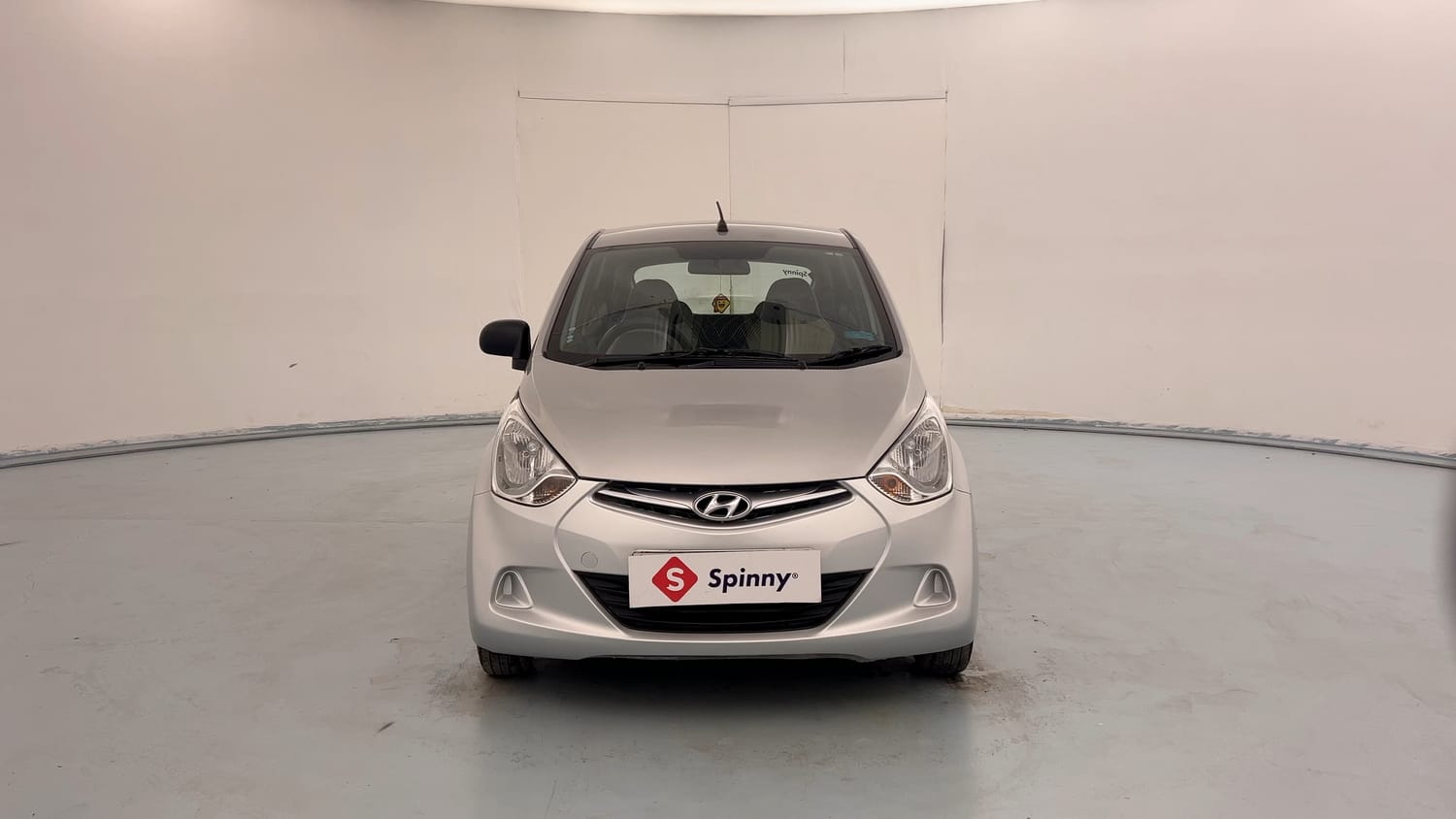Used 2016 Hyundai Eon Era + Petrol Manual exterior FRONT VIEW