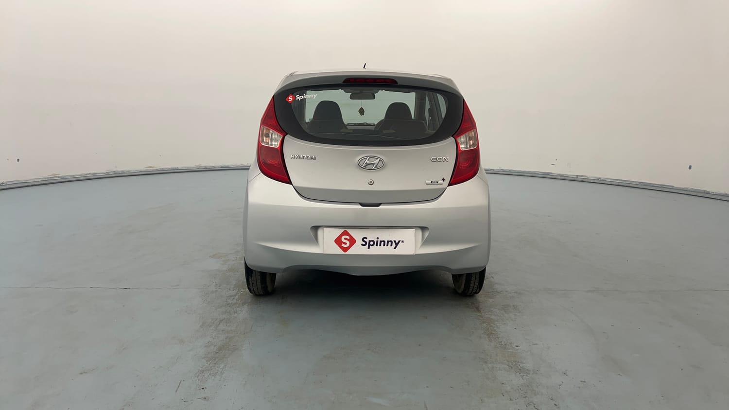 Used 2016 Hyundai Eon Era + Petrol Manual exterior BACK VIEW