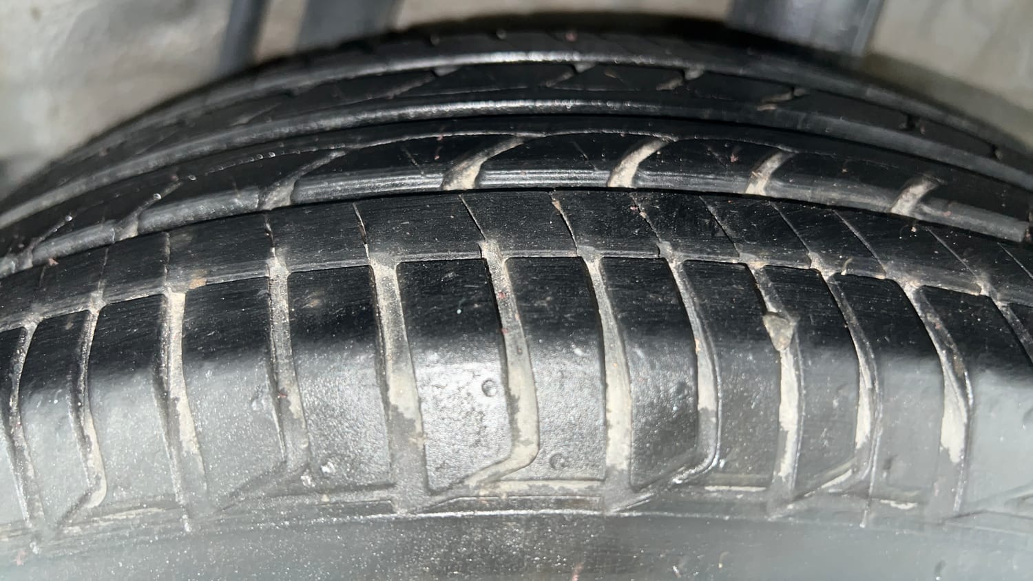 Used 2022 Honda Jazz ZX CVT Petrol Automatic tyres LEFT REAR TYRE TREAD VIEW