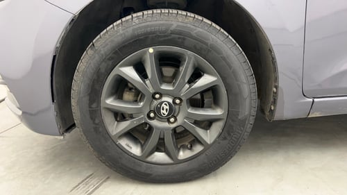 Used 2019 Hyundai Elite i20 Sportz Plus 1.2 Petrol Manual tyres LEFT FRONT TYRE RIM VIEW