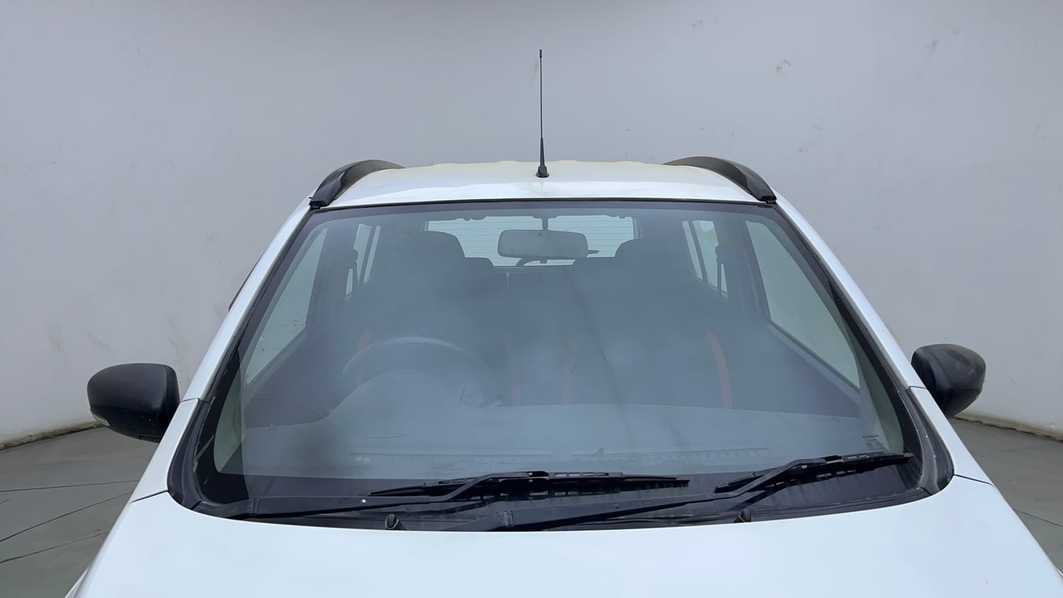 Used 2018 Maruti Suzuki Celerio X Zxi (Opt) Petrol Manual exterior FRONT WINDSHIELD VIEW