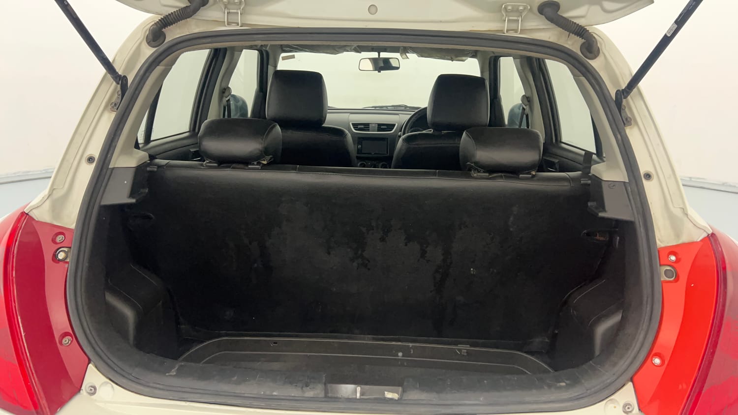 Used 2012 Maruti Suzuki Swift VXi Petrol Manual interior DICKY INSIDE VIEW