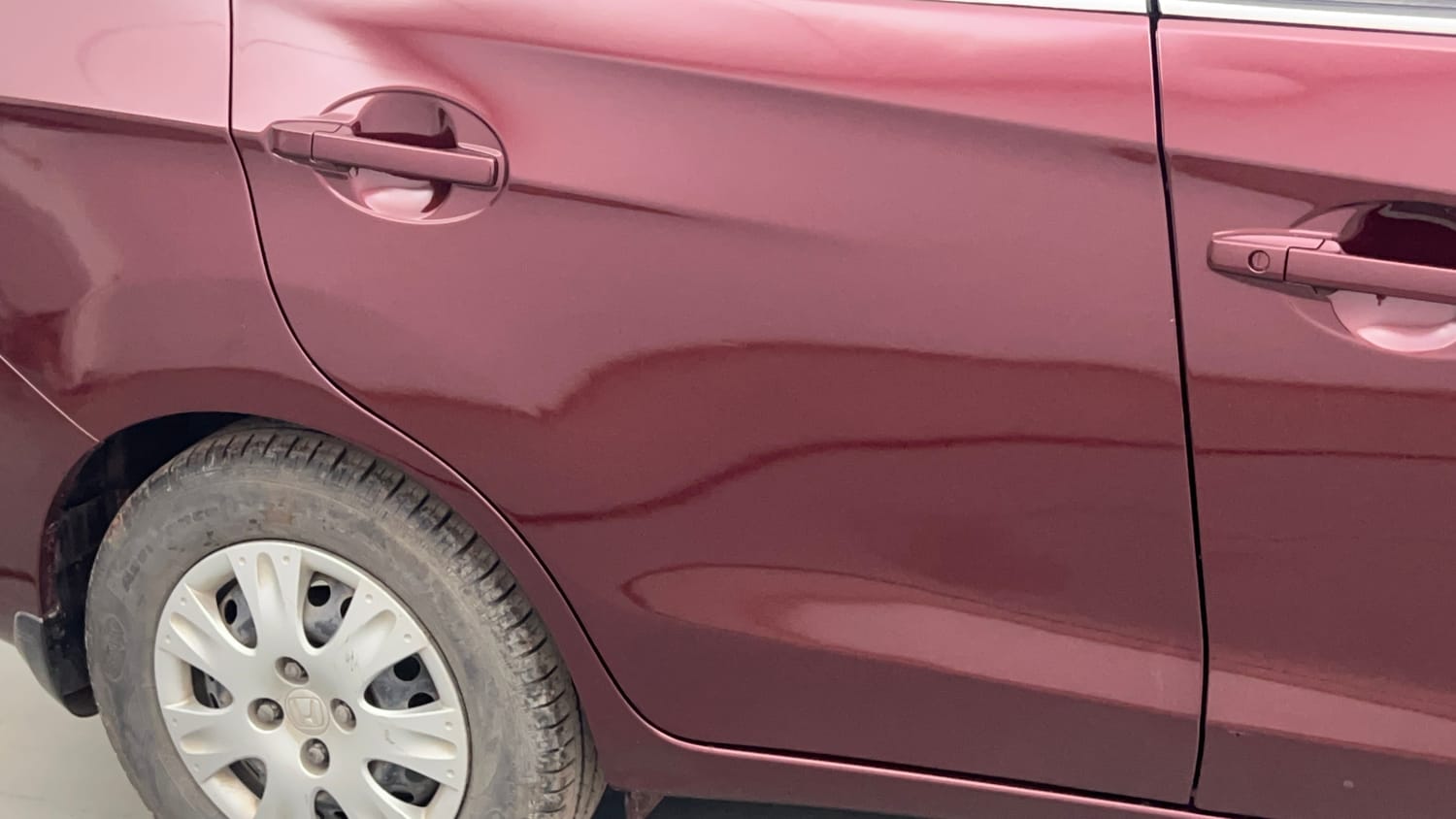 Used 2017 Honda Amaze 1.2 S i-VTEC Petrol Manual dents MINOR DENT